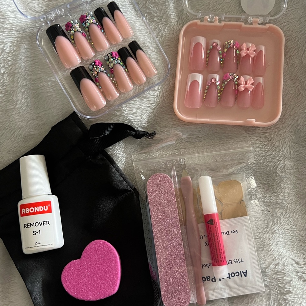 2 Sets of Handmade Gel Press On Nails